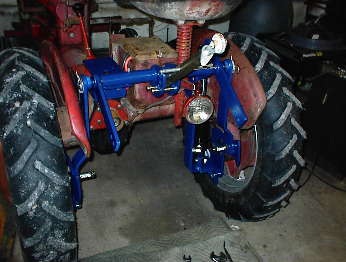 3 pt hitch Farmall Cub